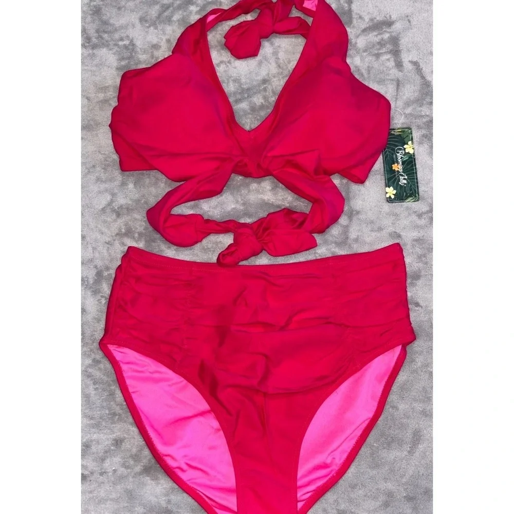 Blooming Jelly Two Piece Ruched Bikini Set‎ Womens Medium Red Beach High-Waisted